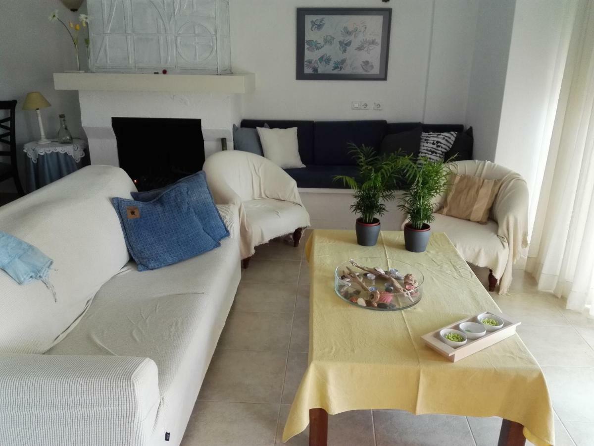 Surf House Villa อาร์เตมีดา ภายนอก รูปภาพ